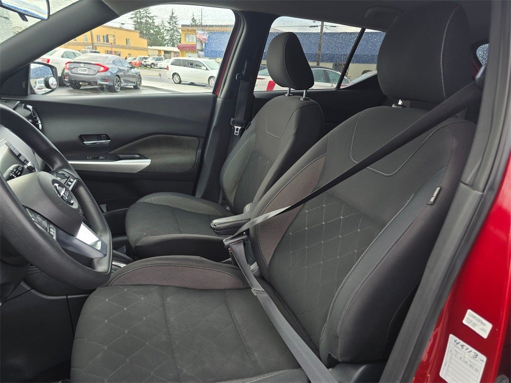 2020 Nissan Kicks SV