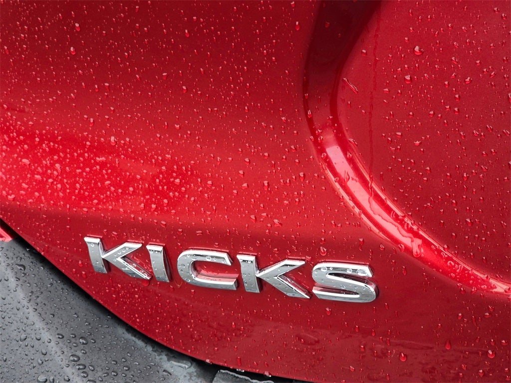 2020 Nissan Kicks SV