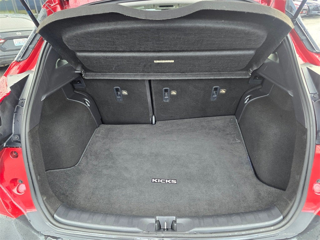 2020 Nissan Kicks SV