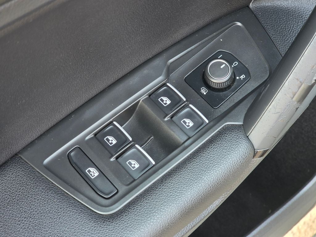 2019 Volkswagen Tiguan 2.0T SEL