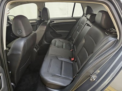 2015 Volkswagen Golf TSI SE 4-Door