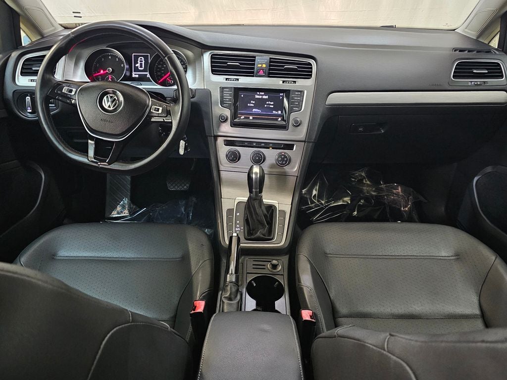 2015 Volkswagen Golf TSI SE 4-Door