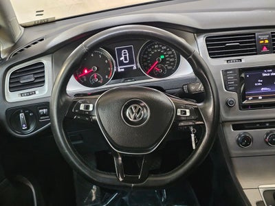 2015 Volkswagen Golf TSI SE 4-Door
