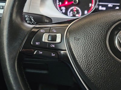 2015 Volkswagen Golf TSI SE 4-Door