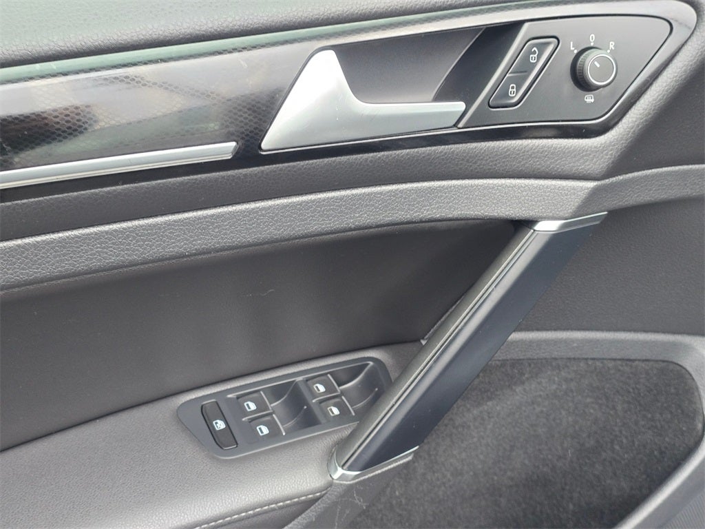 2015 Volkswagen Golf TSI SEL 4-Door