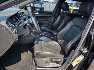 2017 Volkswagen Golf GTI SE
