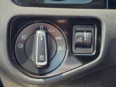 2017 Volkswagen Golf GTI SE