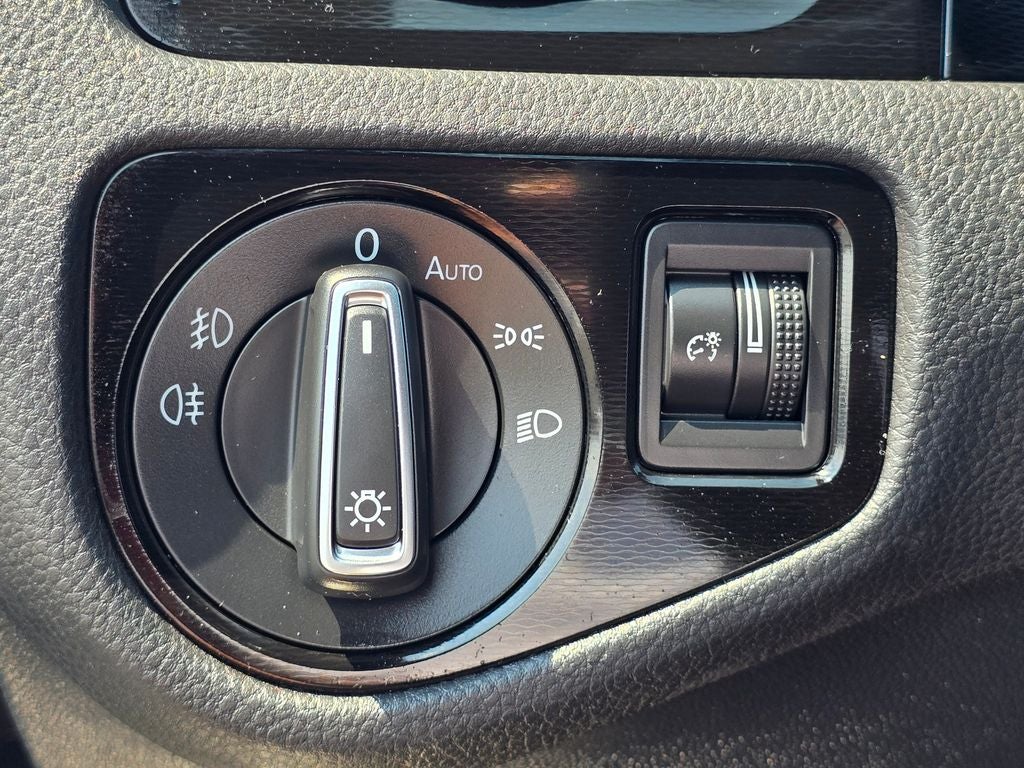2017 Volkswagen Golf GTI SE