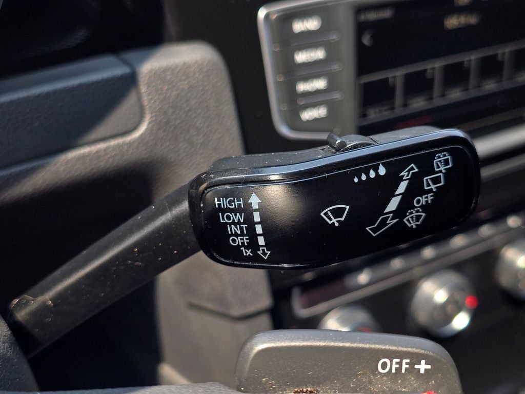 2017 Volkswagen Golf GTI SE