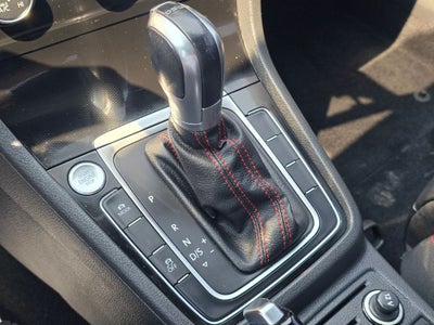 2017 Volkswagen Golf GTI SE