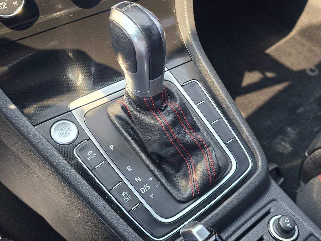 2017 Volkswagen Golf GTI SE