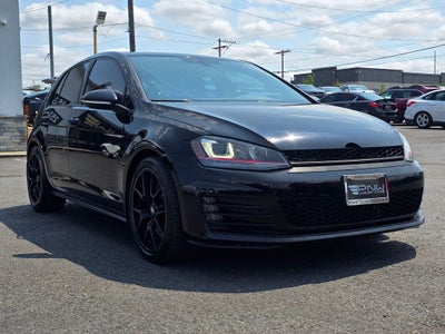 2017 Volkswagen Golf GTI SE