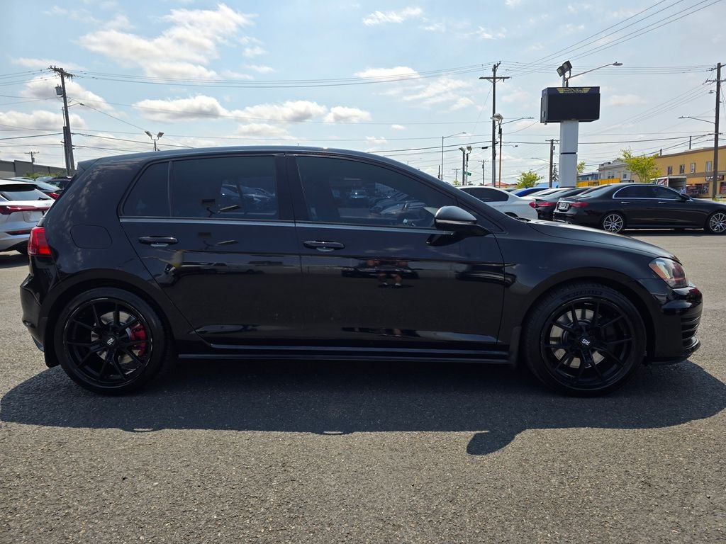 2017 Volkswagen Golf GTI SE
