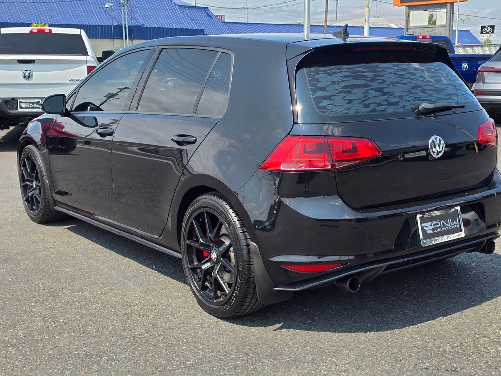 2017 Volkswagen Golf GTI SE