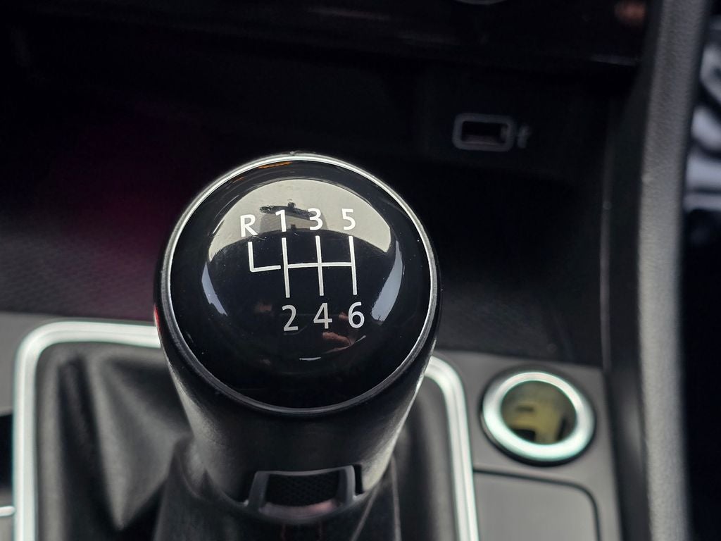 2019 Volkswagen Jetta GLI 2.0T S