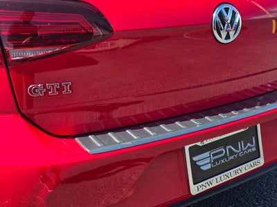 2019 Volkswagen Golf GTI 2.0T S