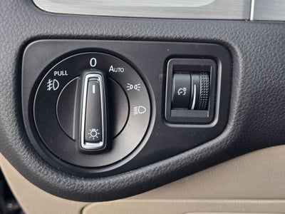 2016 Volkswagen Golf SportWagen SE