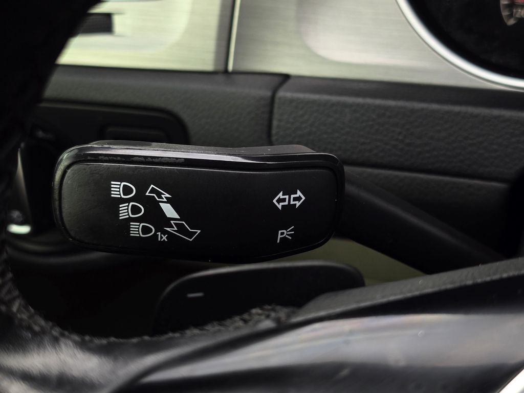 2016 Volkswagen Golf SportWagen SE
