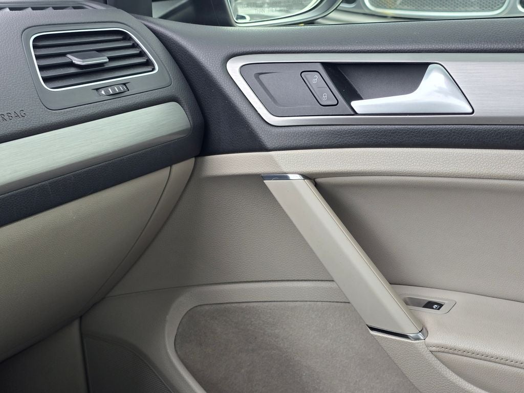 2016 Volkswagen Golf SportWagen SE