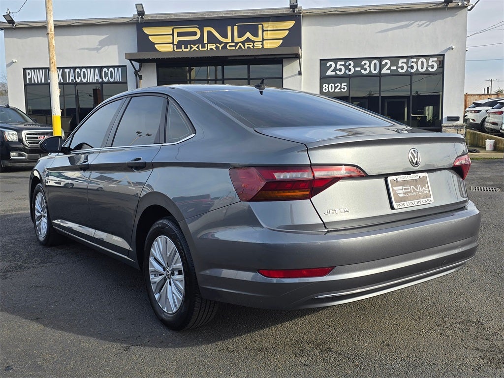 2019 Volkswagen Jetta R-Line