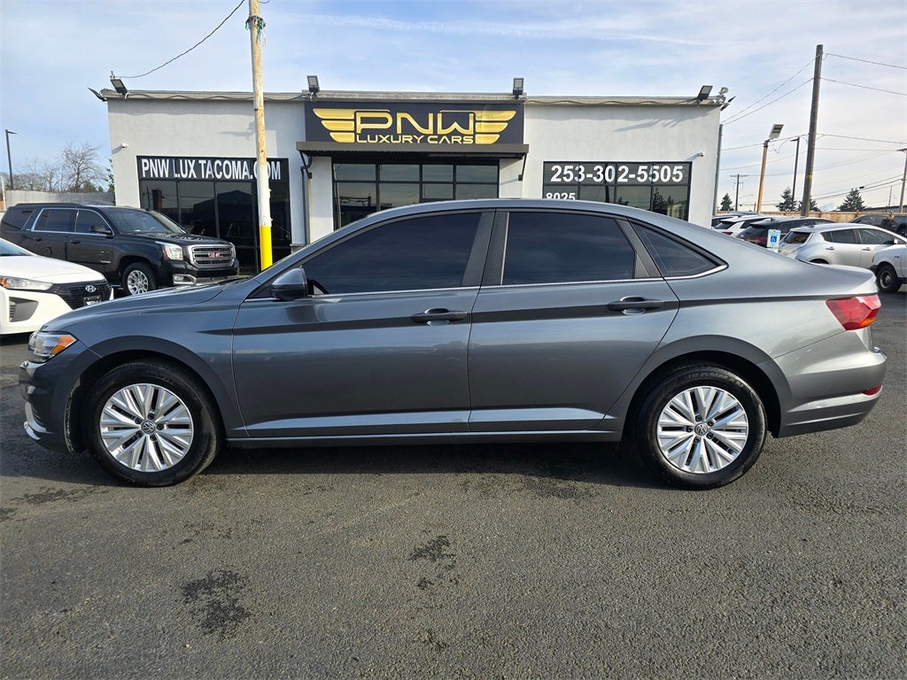 2019 Volkswagen Jetta R-Line