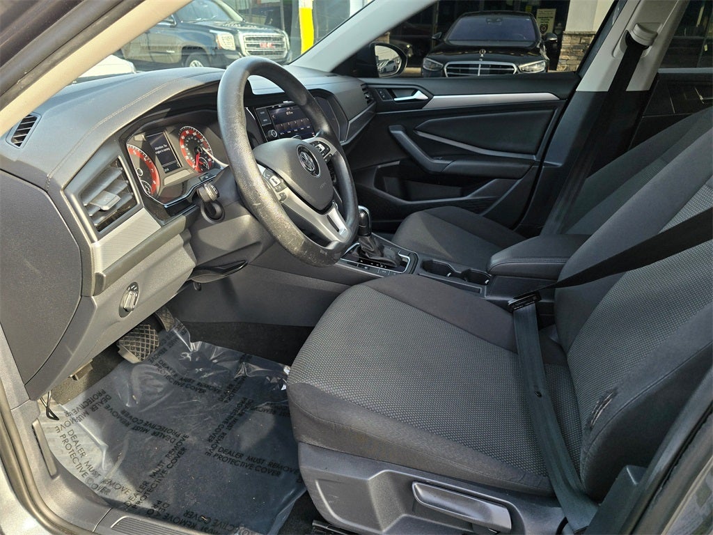 2019 Volkswagen Jetta R-Line