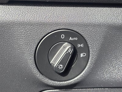 2019 Volkswagen Jetta R-Line