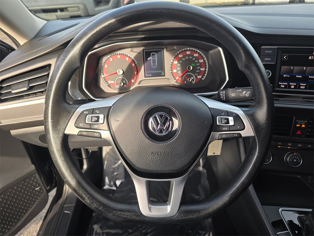 2019 Volkswagen Jetta R-Line