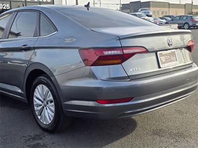 2019 Volkswagen Jetta R-Line