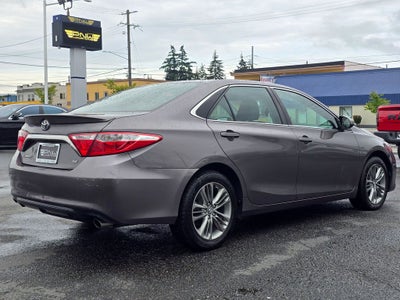 2015 Toyota Camry SE