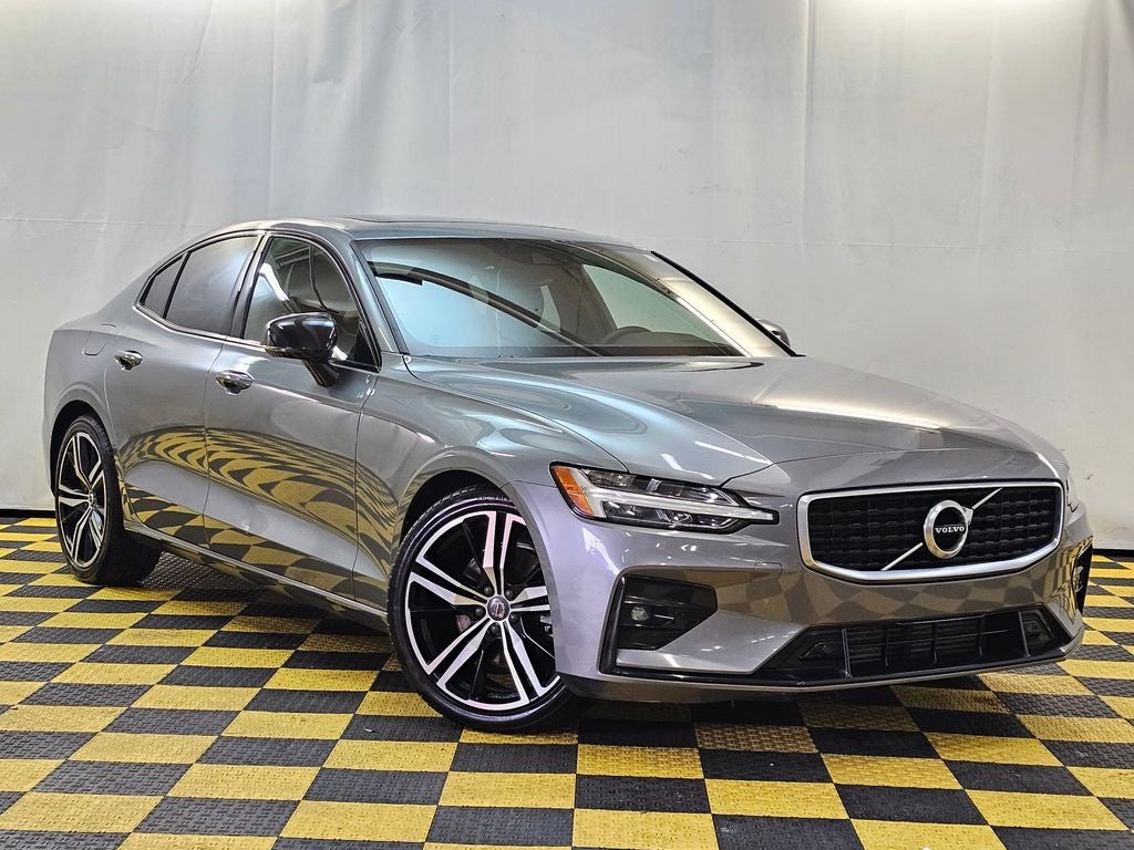 2019 Volvo S60 T5 R-Design