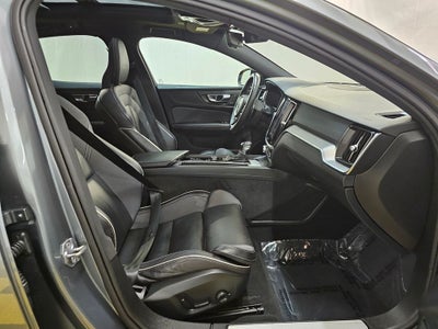 2019 Volvo S60 T5 R-Design