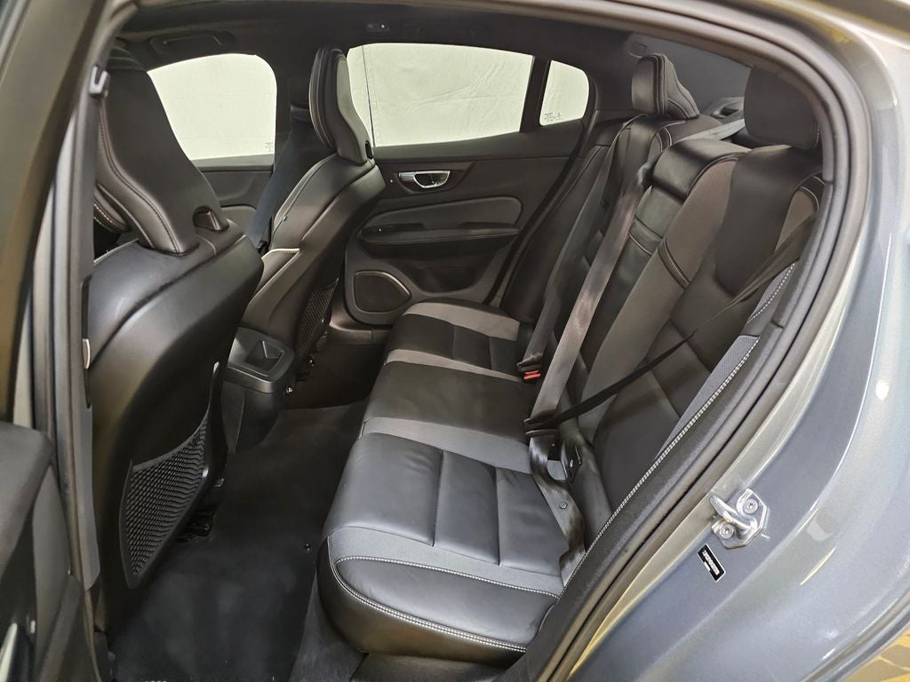 2019 Volvo S60 T5 R-Design