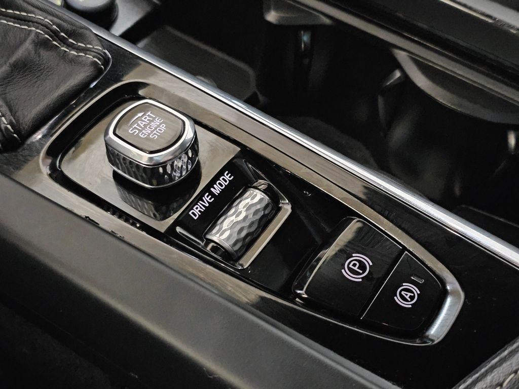 2019 Volvo S60 T5 R-Design