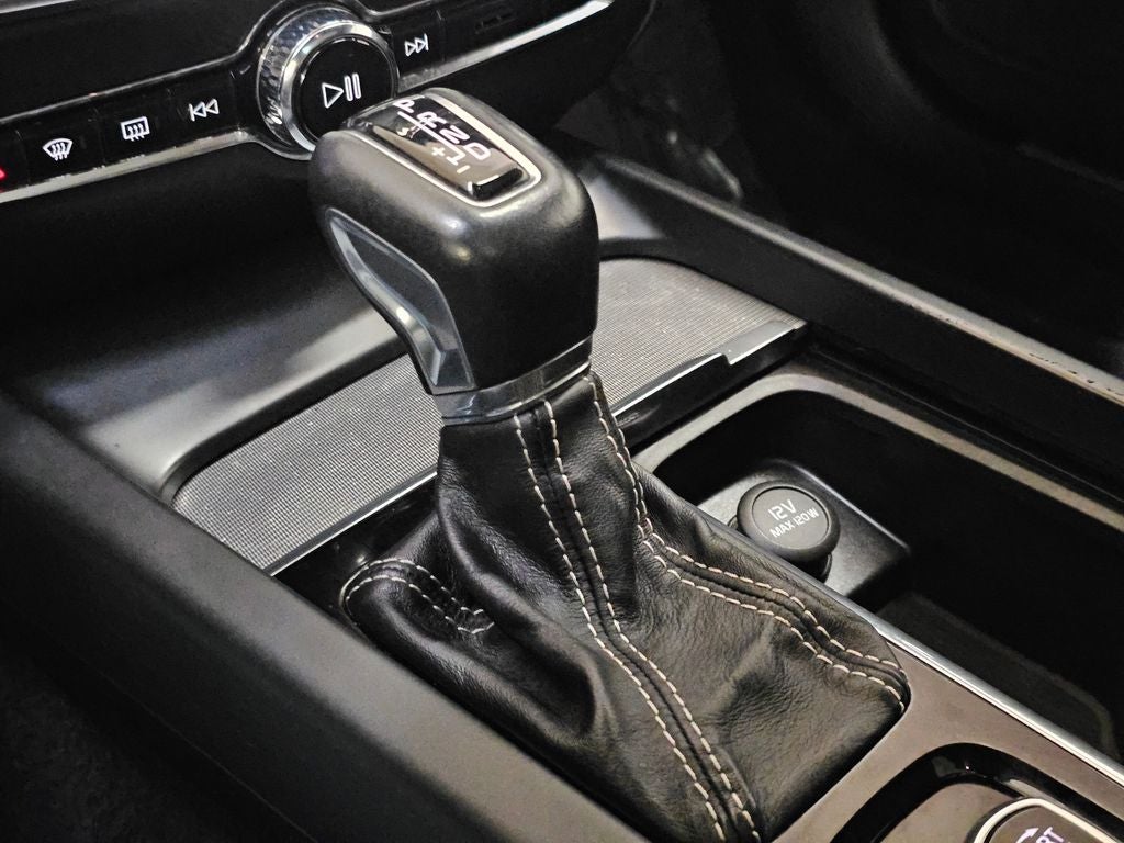 2019 Volvo S60 T5 R-Design