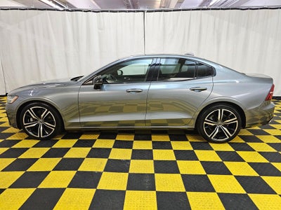 2019 Volvo S60 T5 R-Design