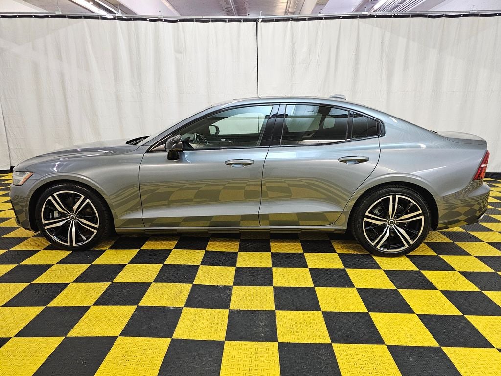 2019 Volvo S60 T5 R-Design