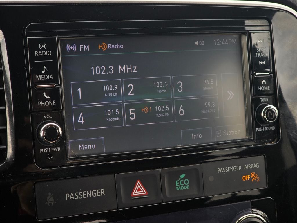 2018 Mitsubishi Outlander ES