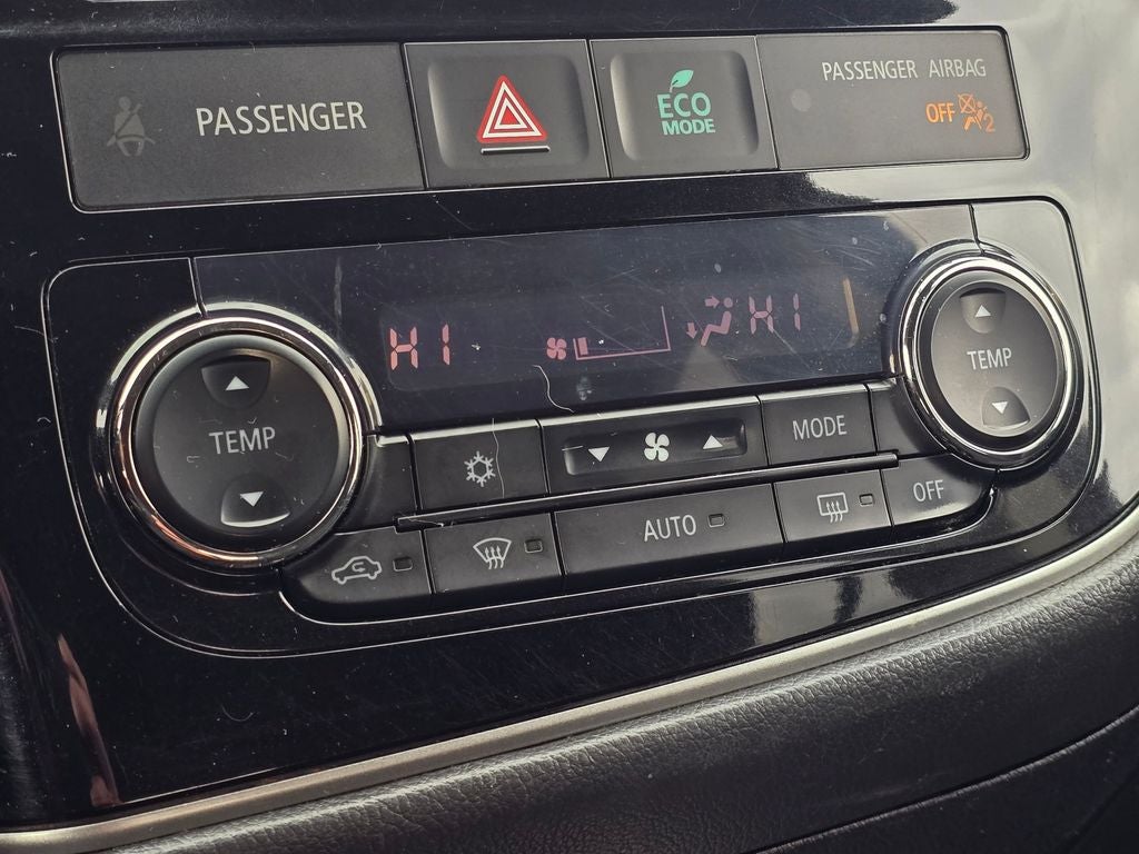 2018 Mitsubishi Outlander ES