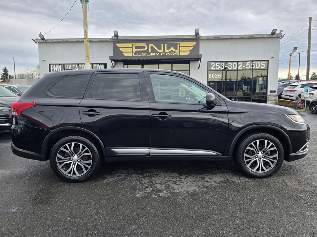 2018 Mitsubishi Outlander ES