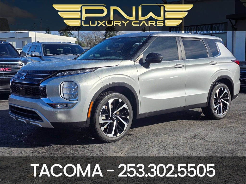 2022 Mitsubishi Outlander SE