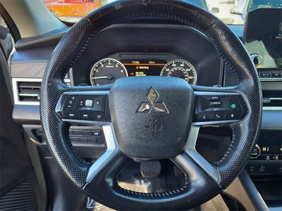 2022 Mitsubishi Outlander SE