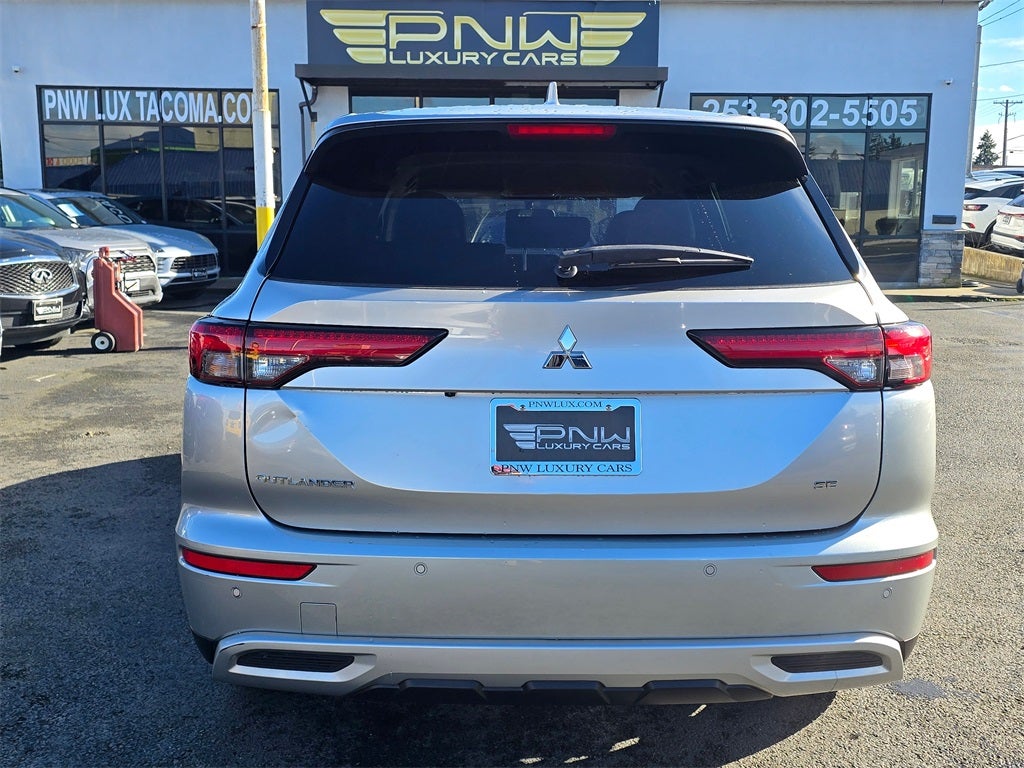 2022 Mitsubishi Outlander SE