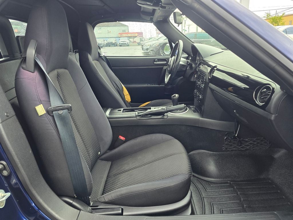 2007 Mazda Mazda Miata Touring