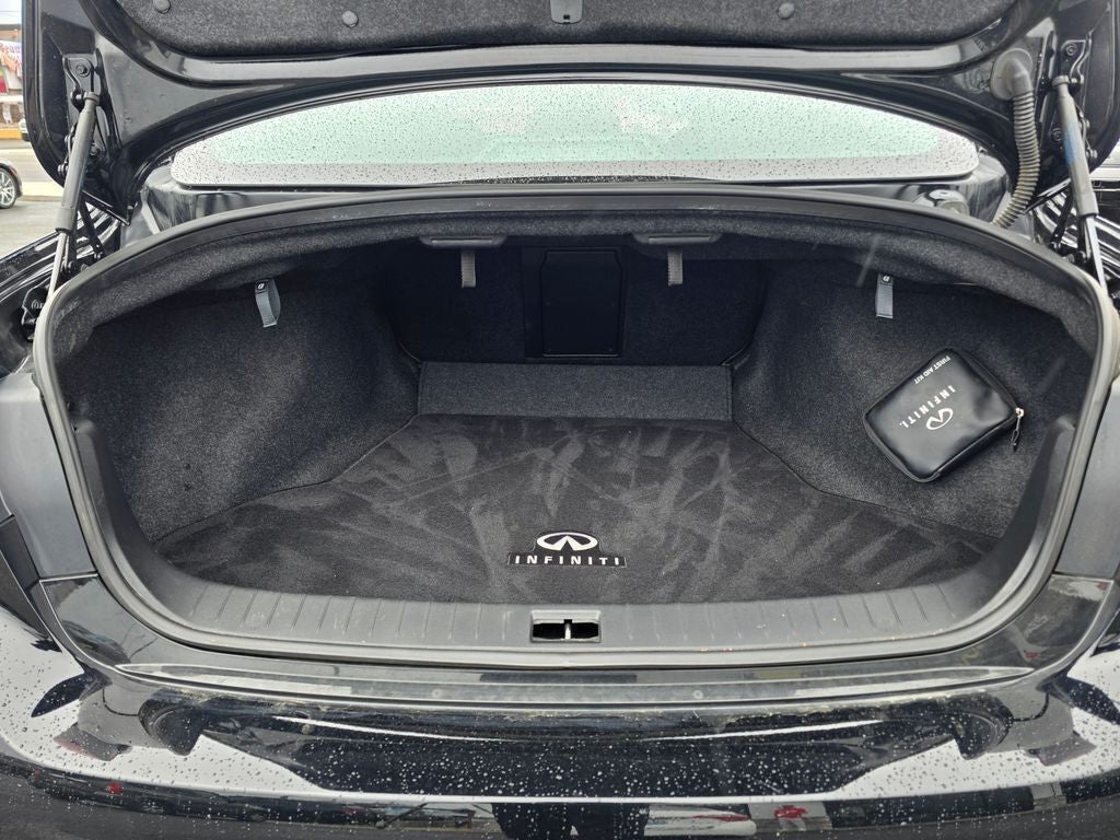 2022 INFINITI Q50 LUXE
