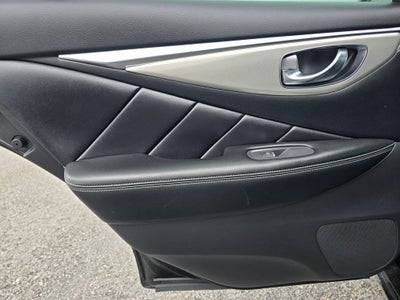 2022 INFINITI Q50 LUXE