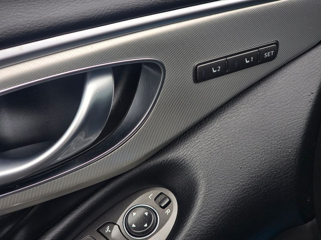 2022 INFINITI Q50 LUXE