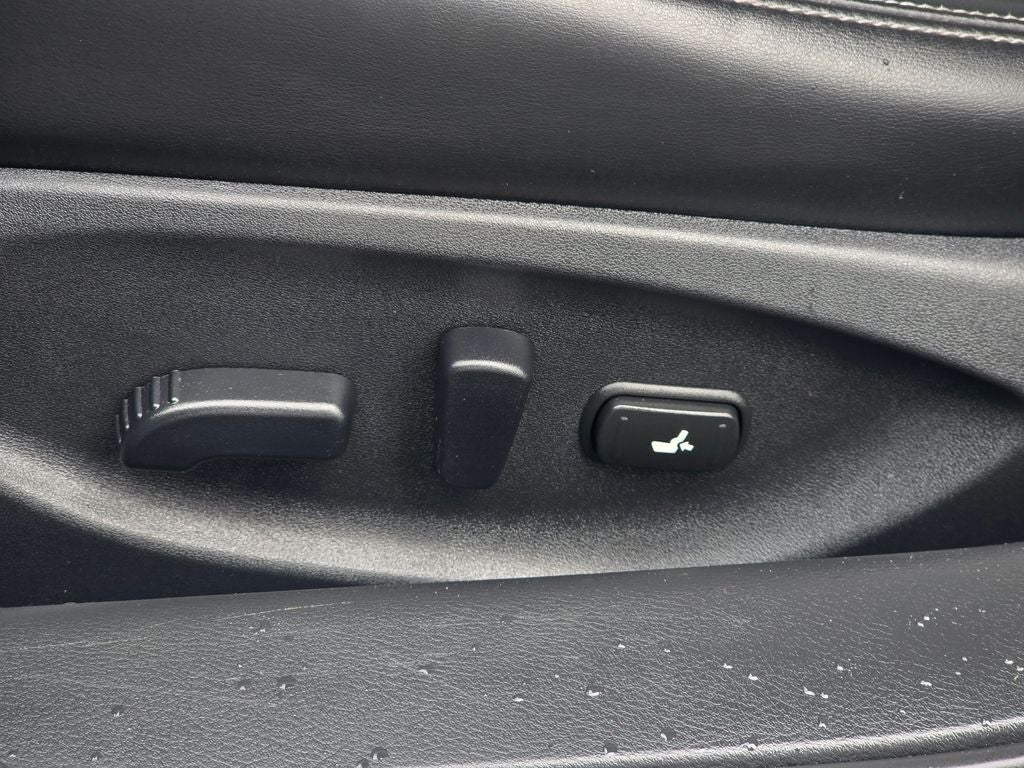 2022 INFINITI Q50 LUXE