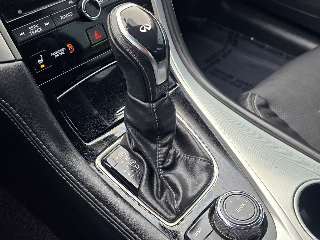 2022 INFINITI Q50 LUXE
