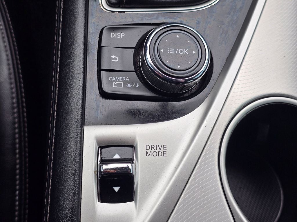 2022 INFINITI Q50 LUXE